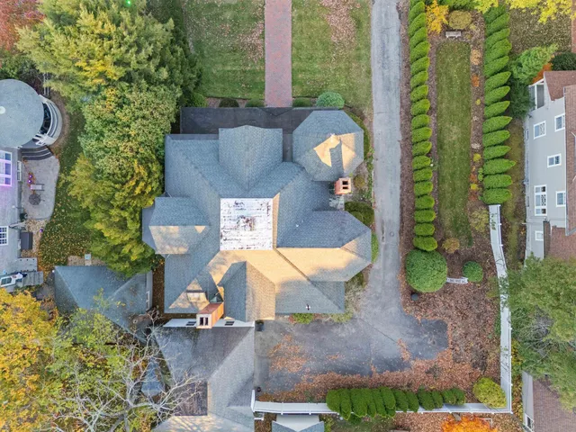 $875,000 | 2108 Elm Street, Manchester, NH 03104