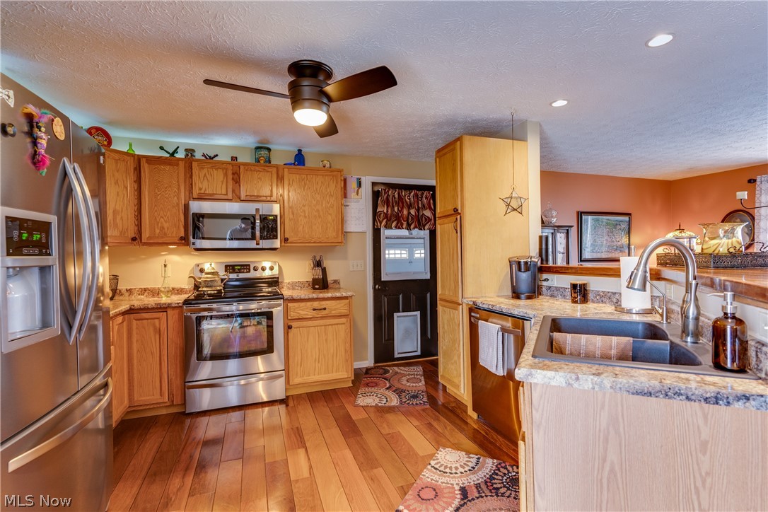 7555 South Cleveland Massillon Road Clinton, OH 44216 - Photo 8 of 35