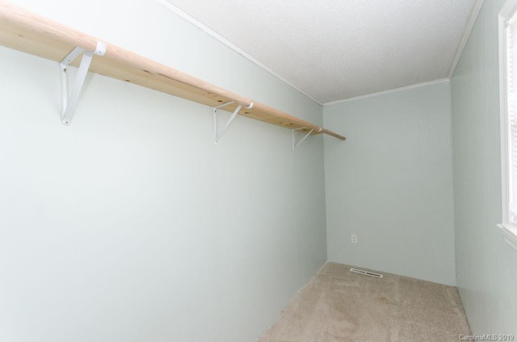 2049 Smith Farm Road Lincolnton, NC 28092 - Photo 14 of 27 Gallery Image 14