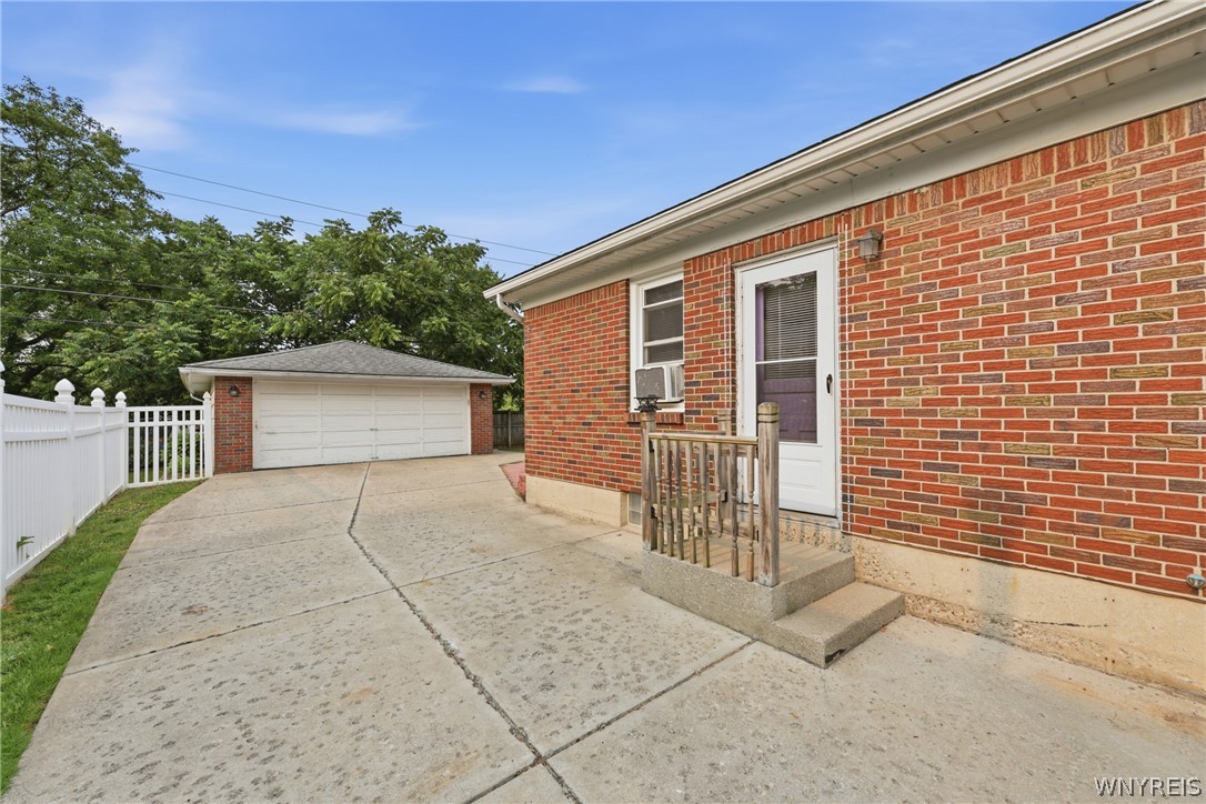 289 French Road Cheektowaga, NY 14043 - Photo 40 of 43