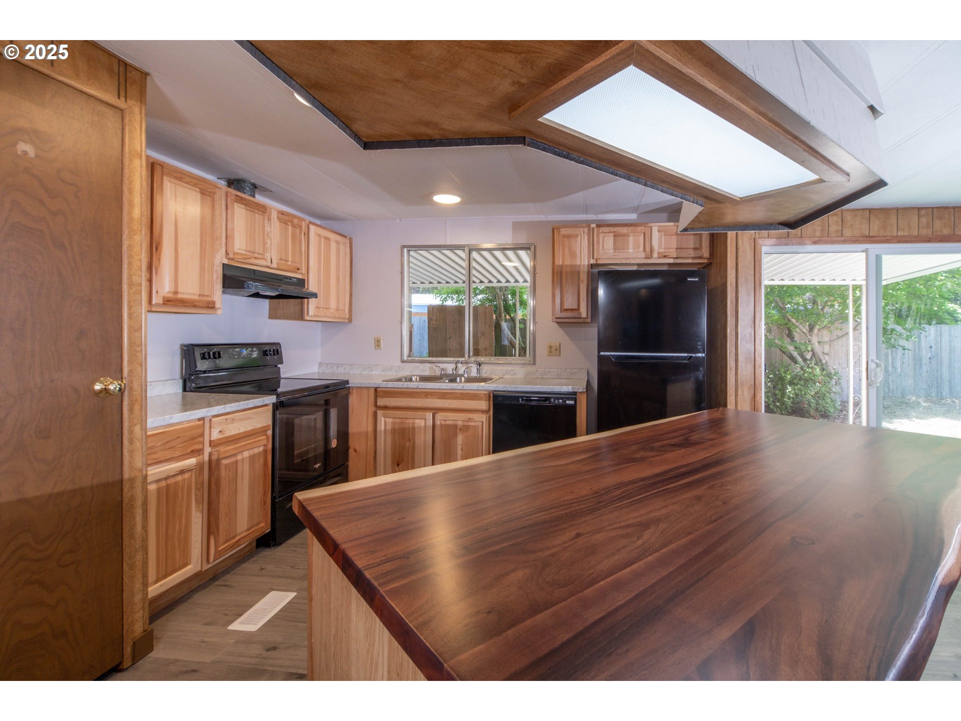 790 Siano Loop Florence, OR 97439 - Photo 25 of 43 Gallery Image 25