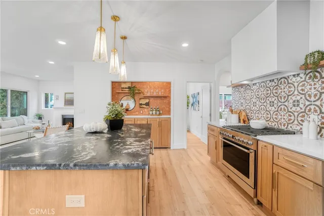 $1,179,000 | 6325 Long Street, Los Angeles, CA 90043