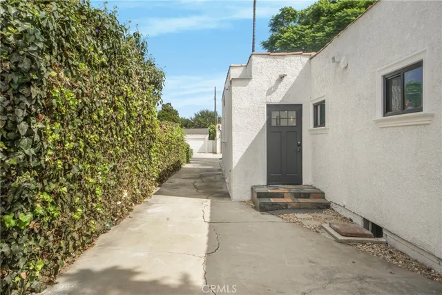 $1,179,000 | 6325 Long Street, Los Angeles, CA 90043