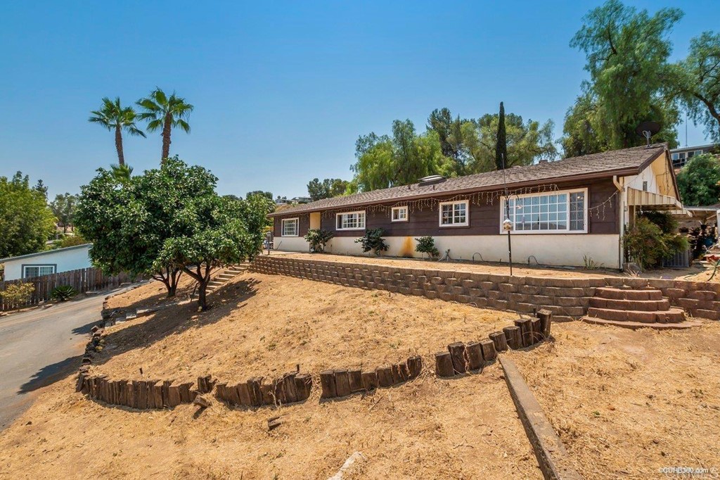 12117 Valhalla Drive Lakeside, CA 92040 - Photo 25 of 28