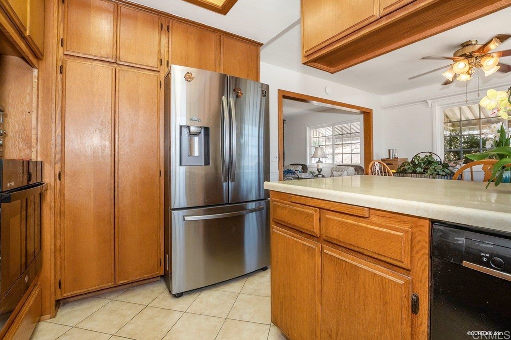 12117 Valhalla Drive Lakeside, CA 92040 - Photo 7 of 28