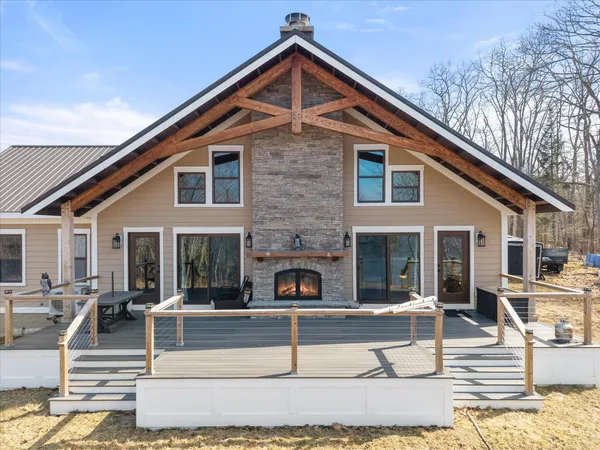 $1,100,000 | 17 Hopkins Lane, Verona Island, ME 04416