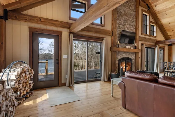 $1,100,000 | 17 Hopkins Lane, Verona Island, ME 04416