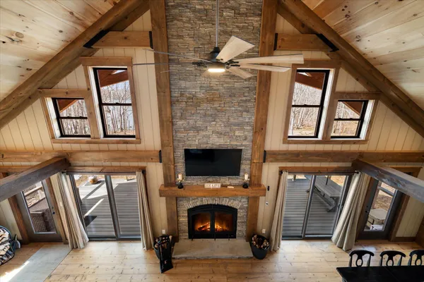 $1,100,000 | 17 Hopkins Lane, Verona Island, ME 04416