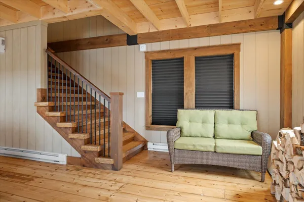 $1,100,000 | 17 Hopkins Lane, Verona Island, ME 04416