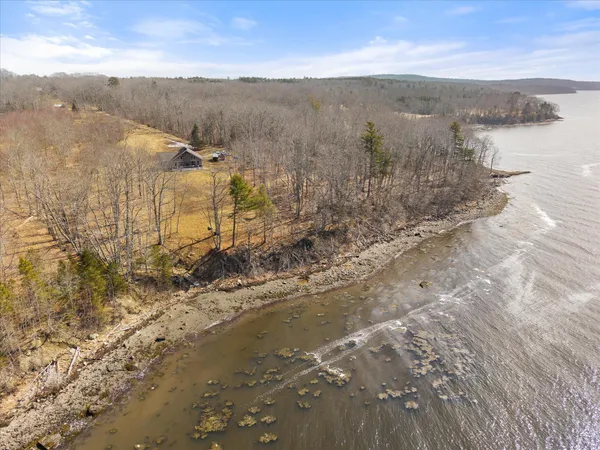 $1,100,000 | 17 Hopkins Lane, Verona Island, ME 04416