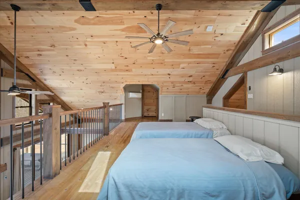 $1,100,000 | 17 Hopkins Lane, Verona Island, ME 04416