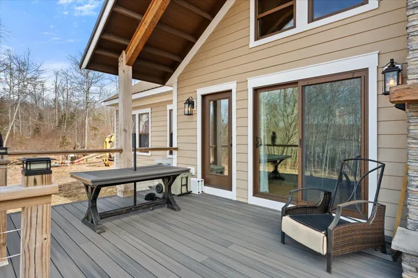 $1,100,000 | 17 Hopkins Lane, Verona Island, ME 04416