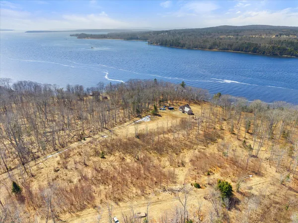 $1,100,000 | 17 Hopkins Lane, Verona Island, ME 04416