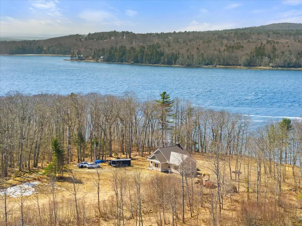 $1,100,000 | 17 Hopkins Lane, Verona Island, ME 04416