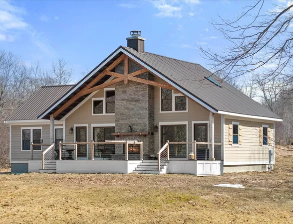$1,100,000 | 17 Hopkins Lane, Verona Island, ME 04416