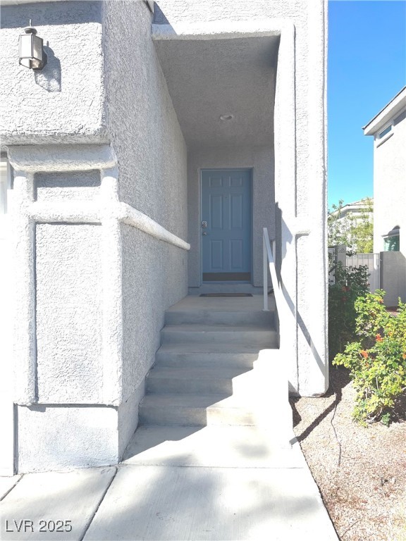 231 Spectacular Street Henderson, NV 89052 - Photo 3 of 66 Steps up to front door entry