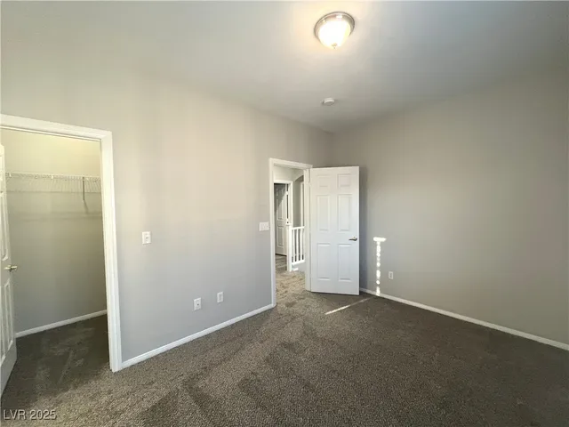 $2,135 | 231 Spectacular Street, Henderson, NV 89052