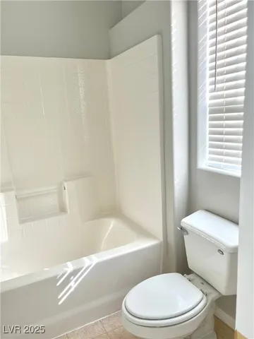 $2,135 | 231 Spectacular Street, Henderson, NV 89052