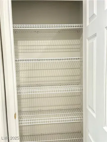 $2,135 | 231 Spectacular Street, Henderson, NV 89052