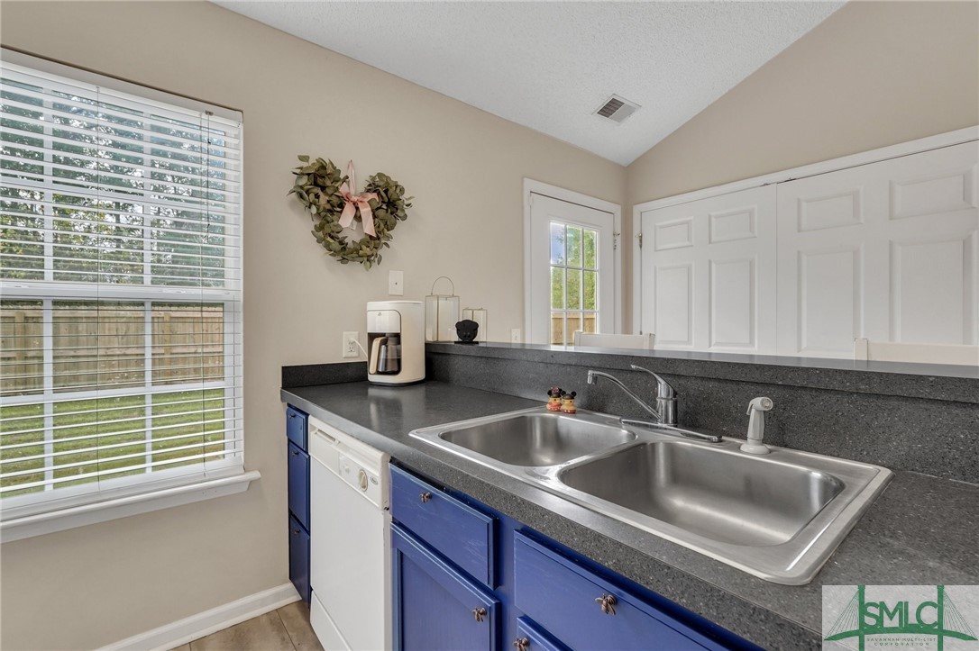 111 Pine Thicket Way Springfield, GA 31329 - Photo 33 of 47
