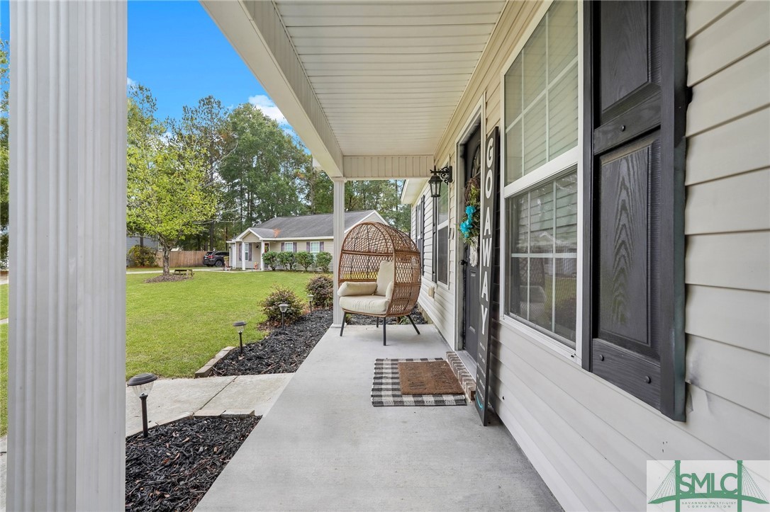 111 Pine Thicket Way Springfield, GA 31329 - Photo 8 of 47