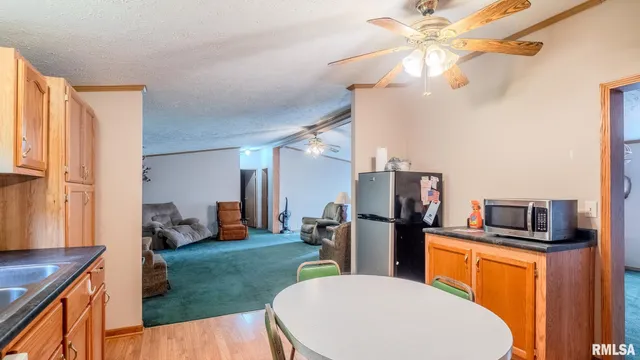 $256,000 | 8411 Brimberry Road, Alma, IL 62807