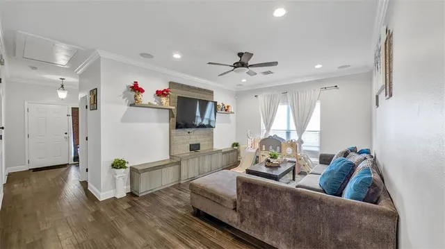 $2,600 | 2735 Village Court, Marrero, LA 70072