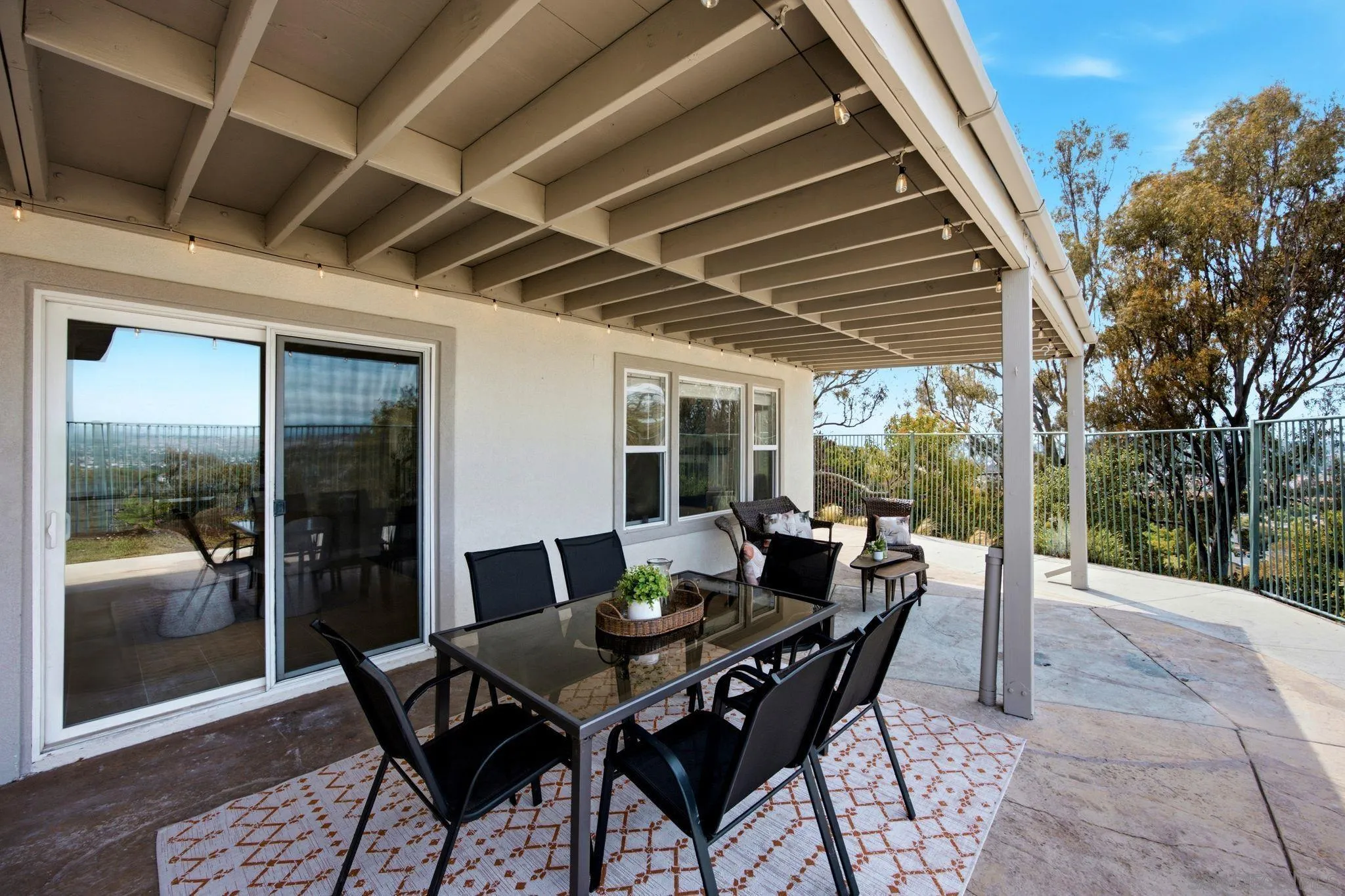 150 Ridge View Way Oceanside, CA 92057 - Photo 32 of 40 Gallery Image 32