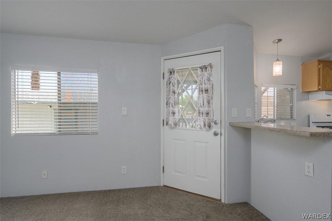 1087 Baseline Road Bullhead City, AZ 86442 - Photo 15 of 33 Gallery Image 15