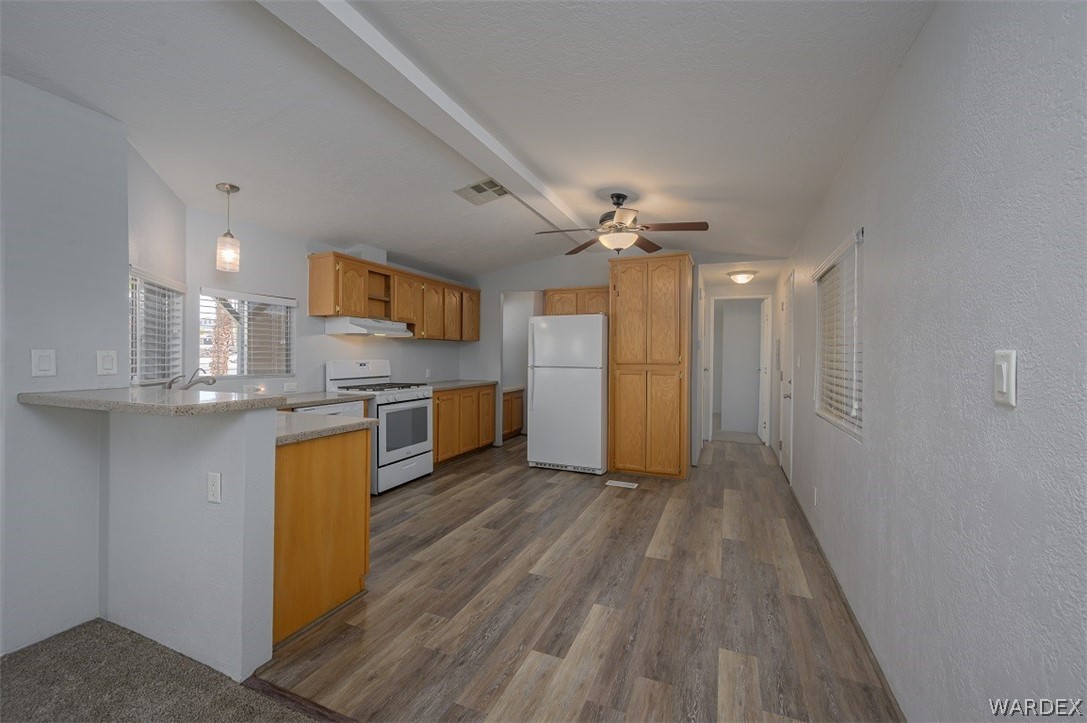 1087 Baseline Road Bullhead City, AZ 86442 - Photo 20 of 33 Gallery Image 20