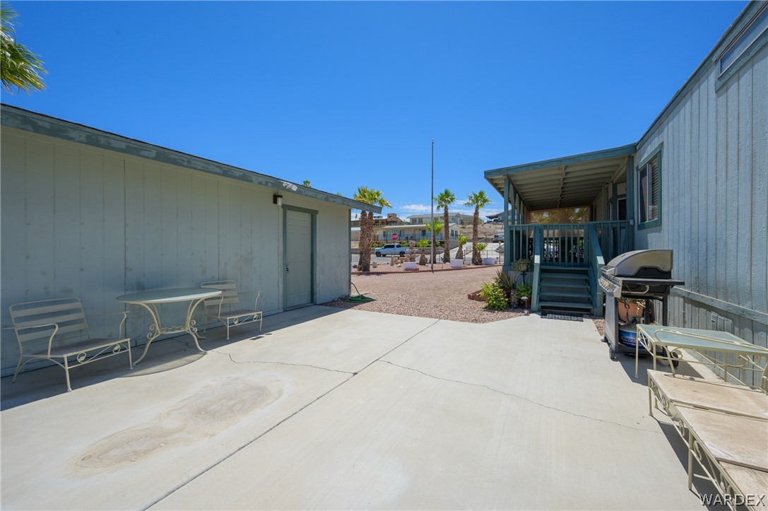 1087 Baseline Road Bullhead City, AZ 86442 - Photo 10 of 33 Gallery Image 10