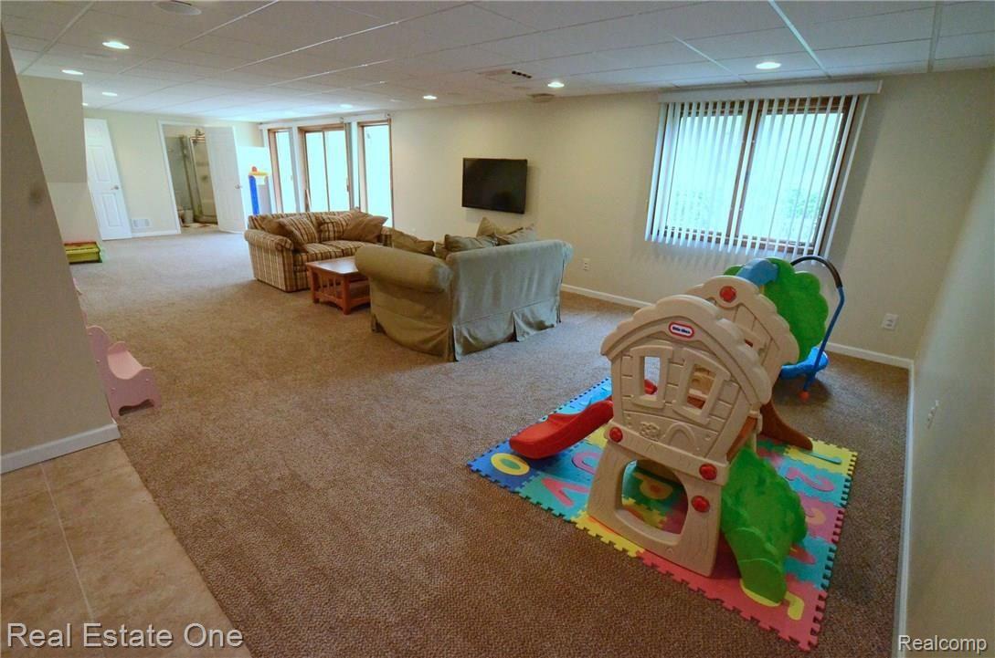 9537 Klais Road Clarkston, MI 48348 - Photo 20 of 24 Finished Basement 2.jpg