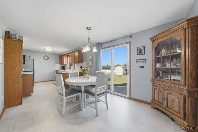 $350,000 | 28 Baywood Drive, Cheektowaga, NY 14227