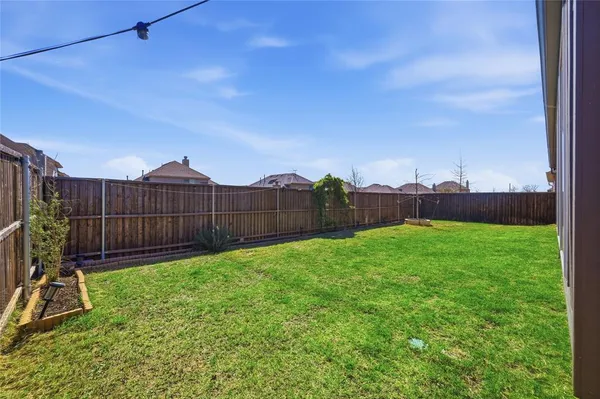 $550,000 | 130 Laverna Lane, Hickory Creek, TX 75065