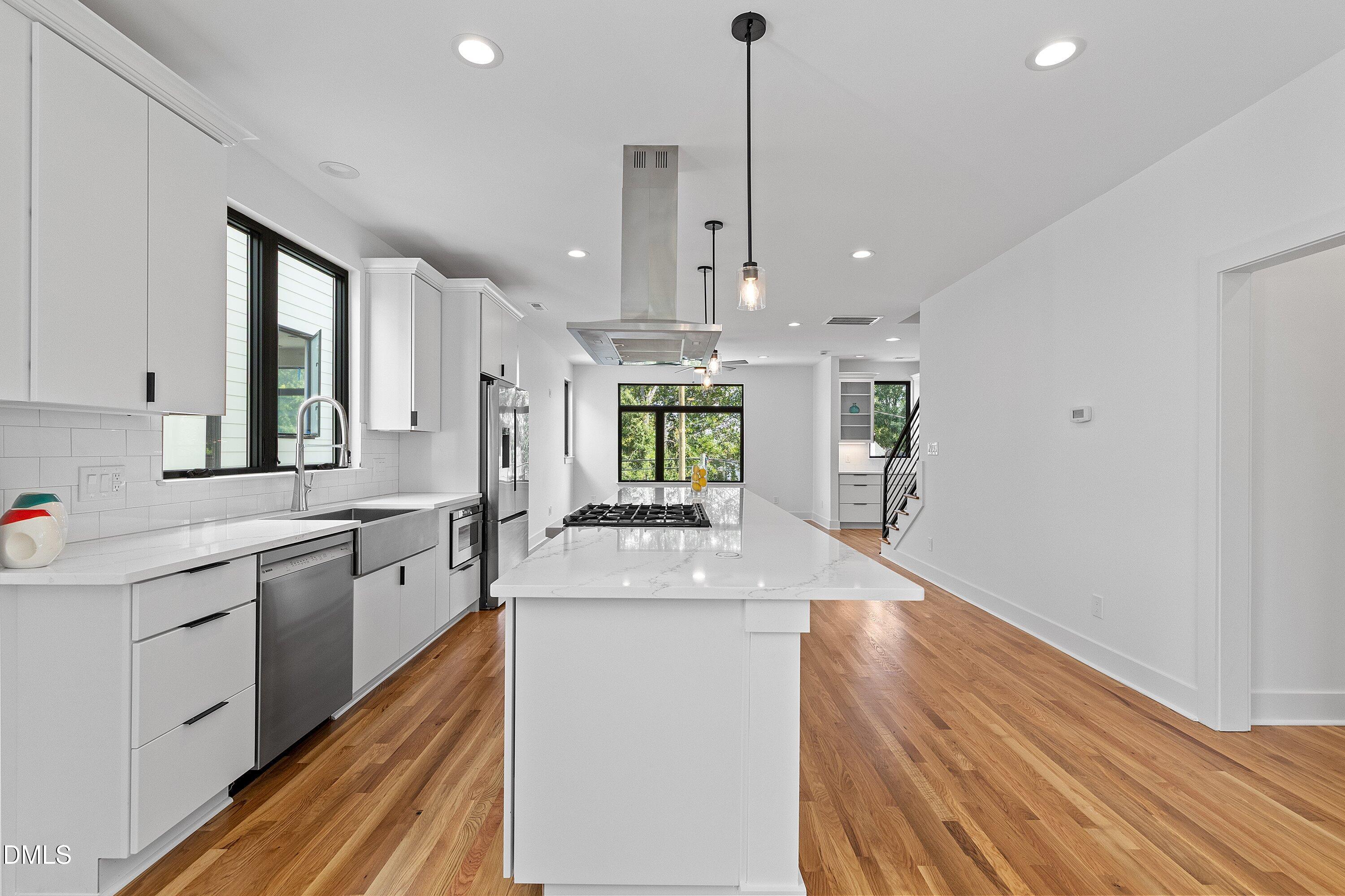 805 North Roxboro Street Durham, NC 27701 - Photo 25 of 76 ISLAND