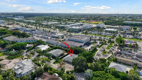 $2,500,000 | 800 Tropic Boulevard, Delray Beach, FL 33483