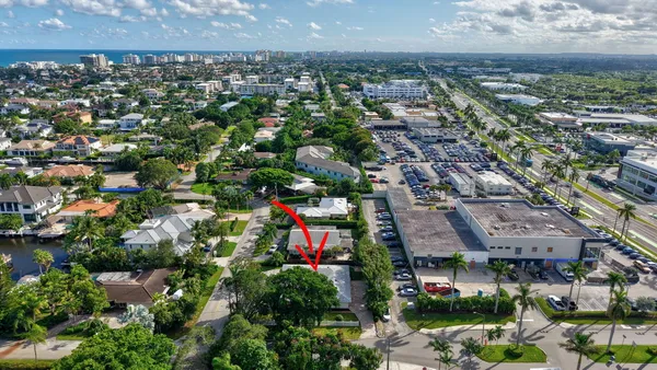 $2,500,000 | 800 Tropic Boulevard, Delray Beach, FL 33483