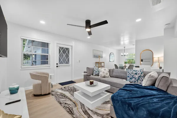 $2,500,000 | 800 Tropic Boulevard, Delray Beach, FL 33483