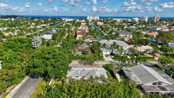 $2,500,000 | 800 Tropic Boulevard, Delray Beach, FL 33483