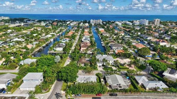 $2,500,000 | 800 Tropic Boulevard, Delray Beach, FL 33483