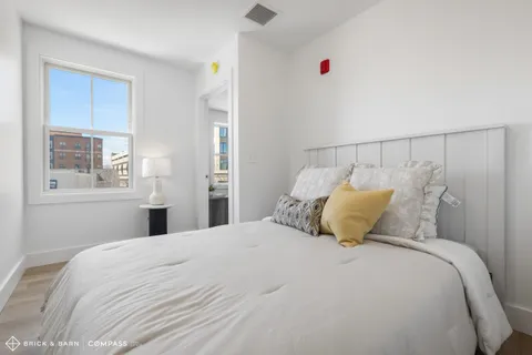 $429,900 | 238 Deer Street, Unit 305, Portsmouth, NH 03801