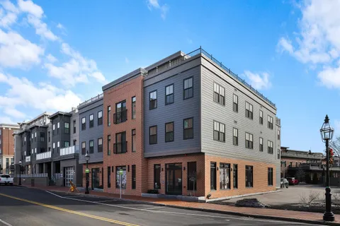 $429,900 | 238 Deer Street, Unit 305, Portsmouth, NH 03801