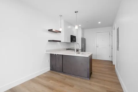 $429,900 | 238 Deer Street, Unit 305, Portsmouth, NH 03801