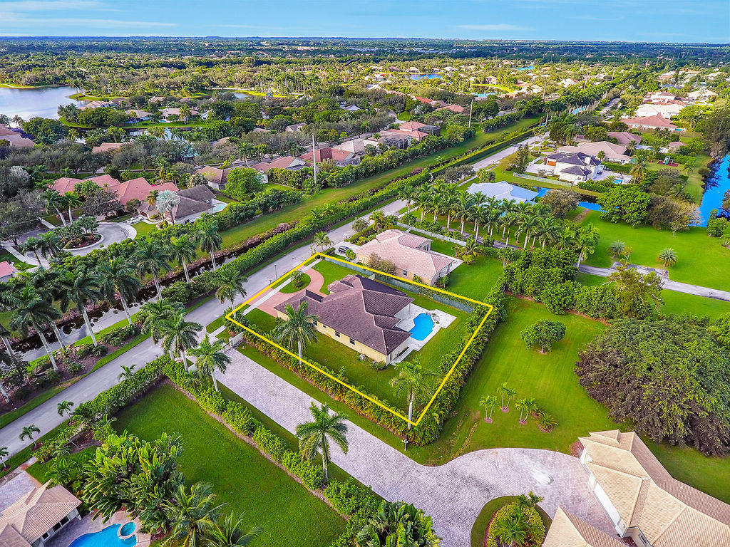 611 Ranch Road Weston, FL 33326 - Photo 28 of 33 611overheadoutline5