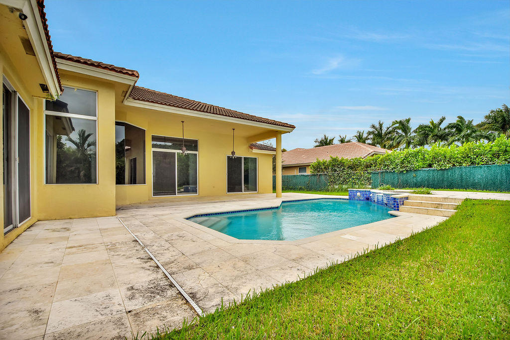 611 Ranch Road Weston, FL 33326 - Photo 30 of 33 611pool2