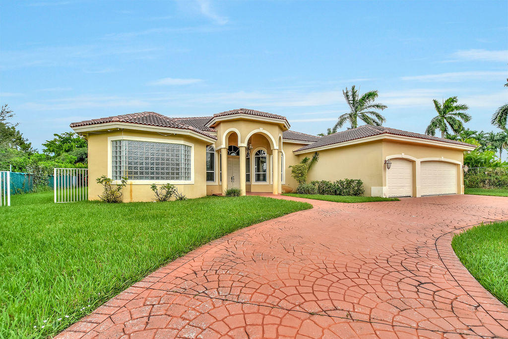 611 Ranch Road Weston, FL 33326 - Photo 31 of 33 611rr2