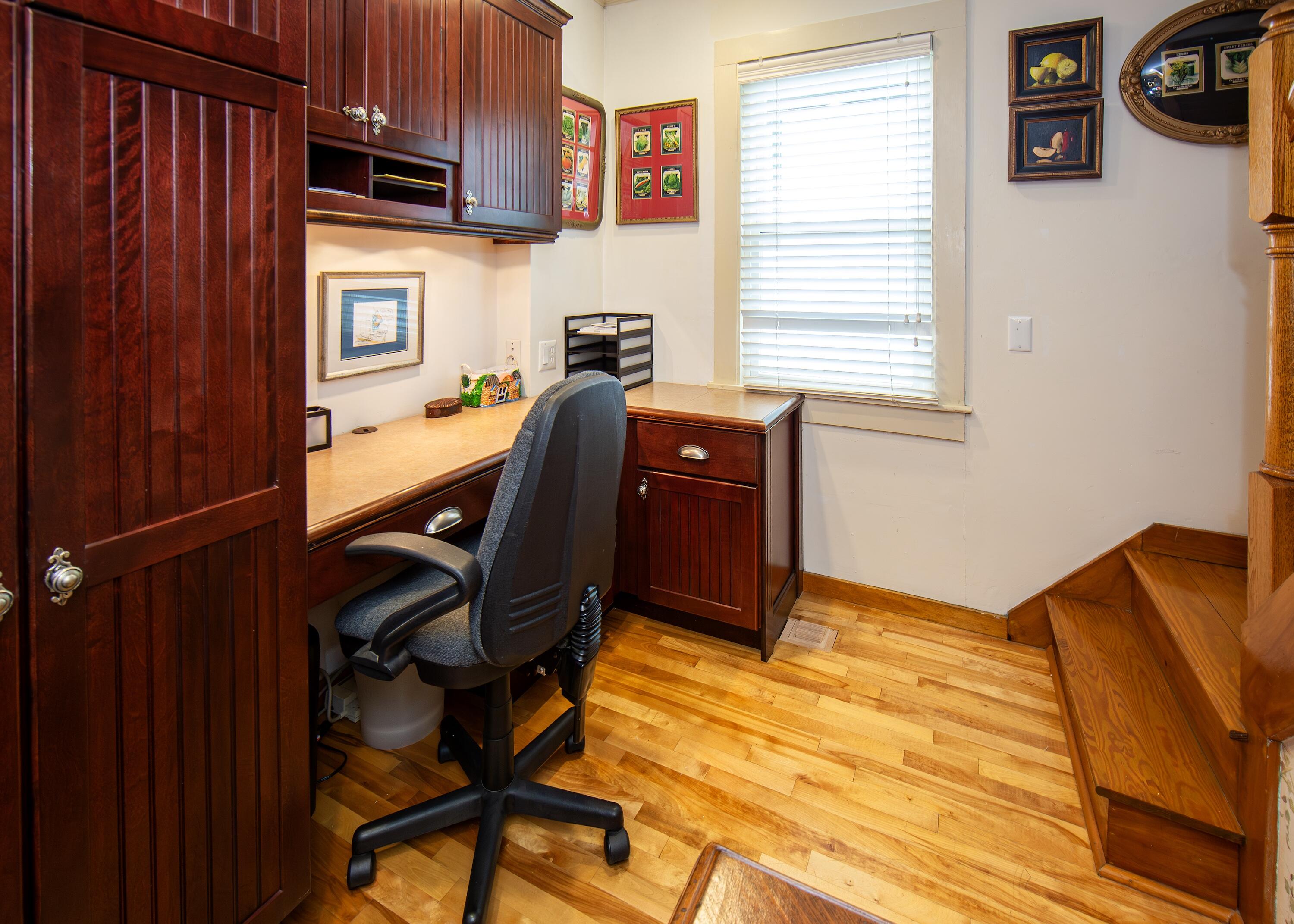 18 Glen Mary Road Bar Harbor, ME 04609 - Photo 13 of 31 18-Glen-Mary-Interior-10