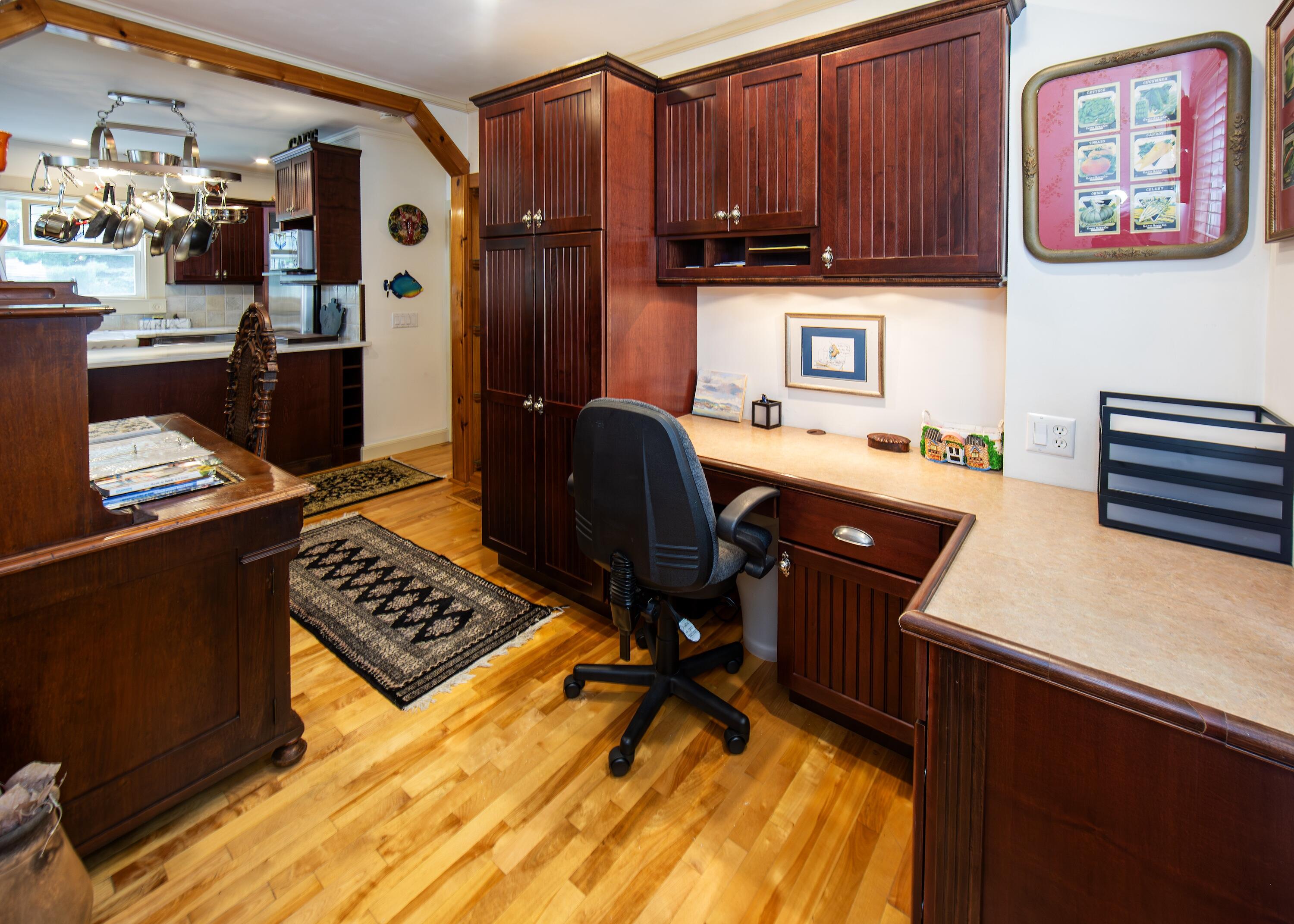 18 Glen Mary Road Bar Harbor, ME 04609 - Photo 14 of 31 18-Glen-Mary-Interior-16