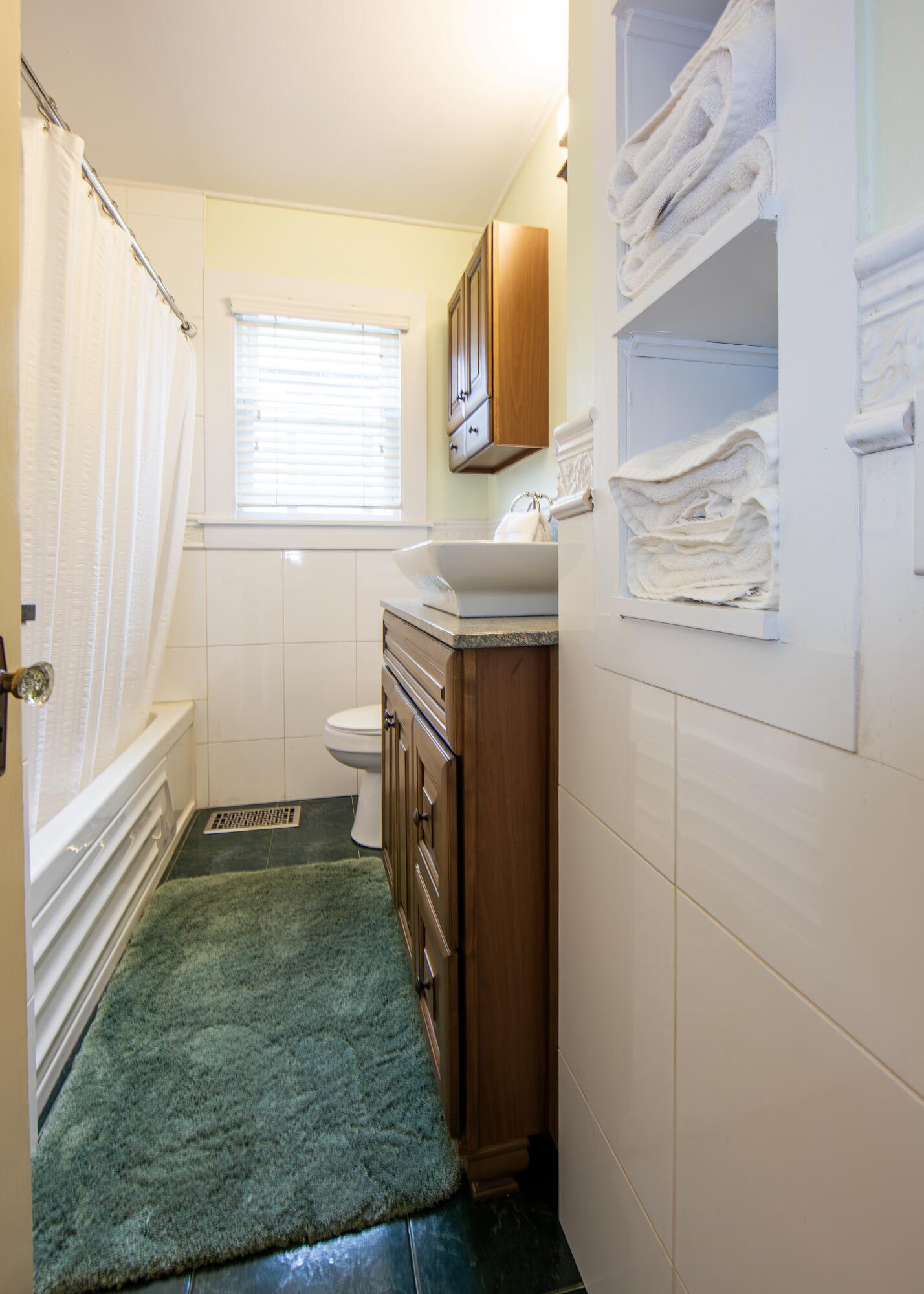 18 Glen Mary Road Bar Harbor, ME 04609 - Photo 18 of 31 18-Glen-Mary-Interior-7(1)