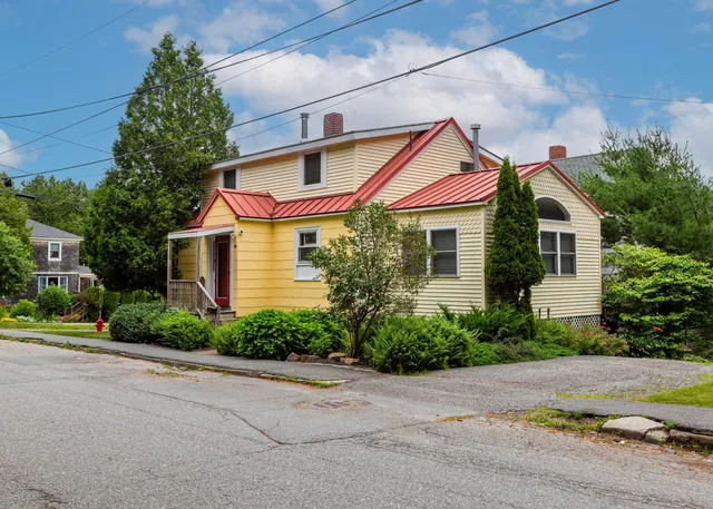 $795,000 | 18 Glen Mary Road, Bar Harbor, ME 04609